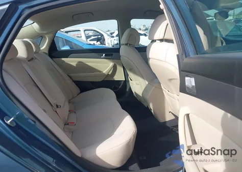 2015 Hyundai Sonata Se z USA, uszkodzony, nr VIN 5NPE24AF4FH159173